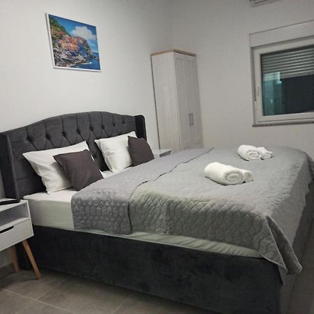 Venite Rooms Velika Exteriér fotografie
