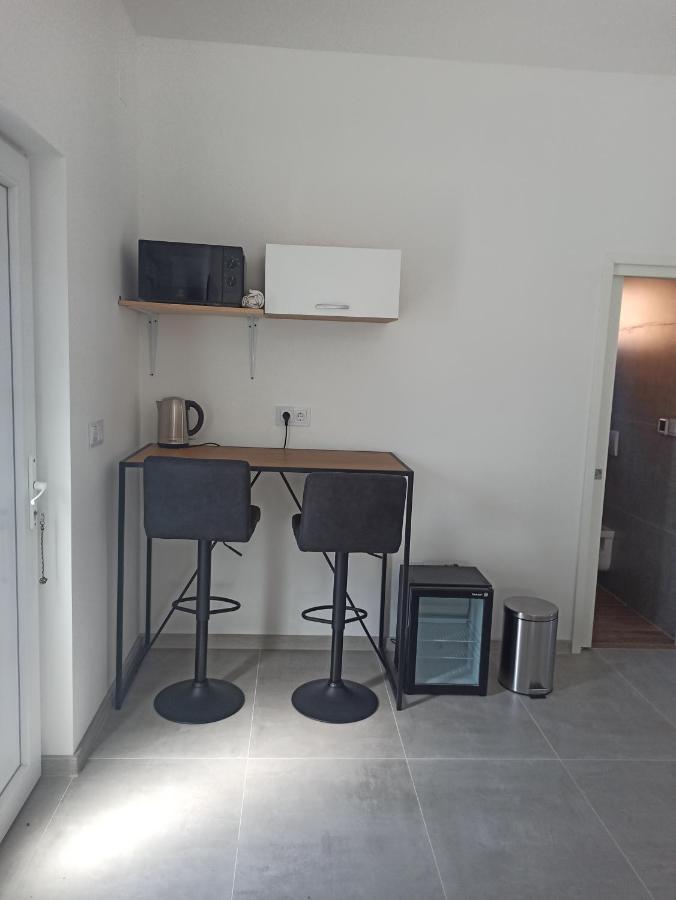 Venite Rooms Velika Exteriér fotografie