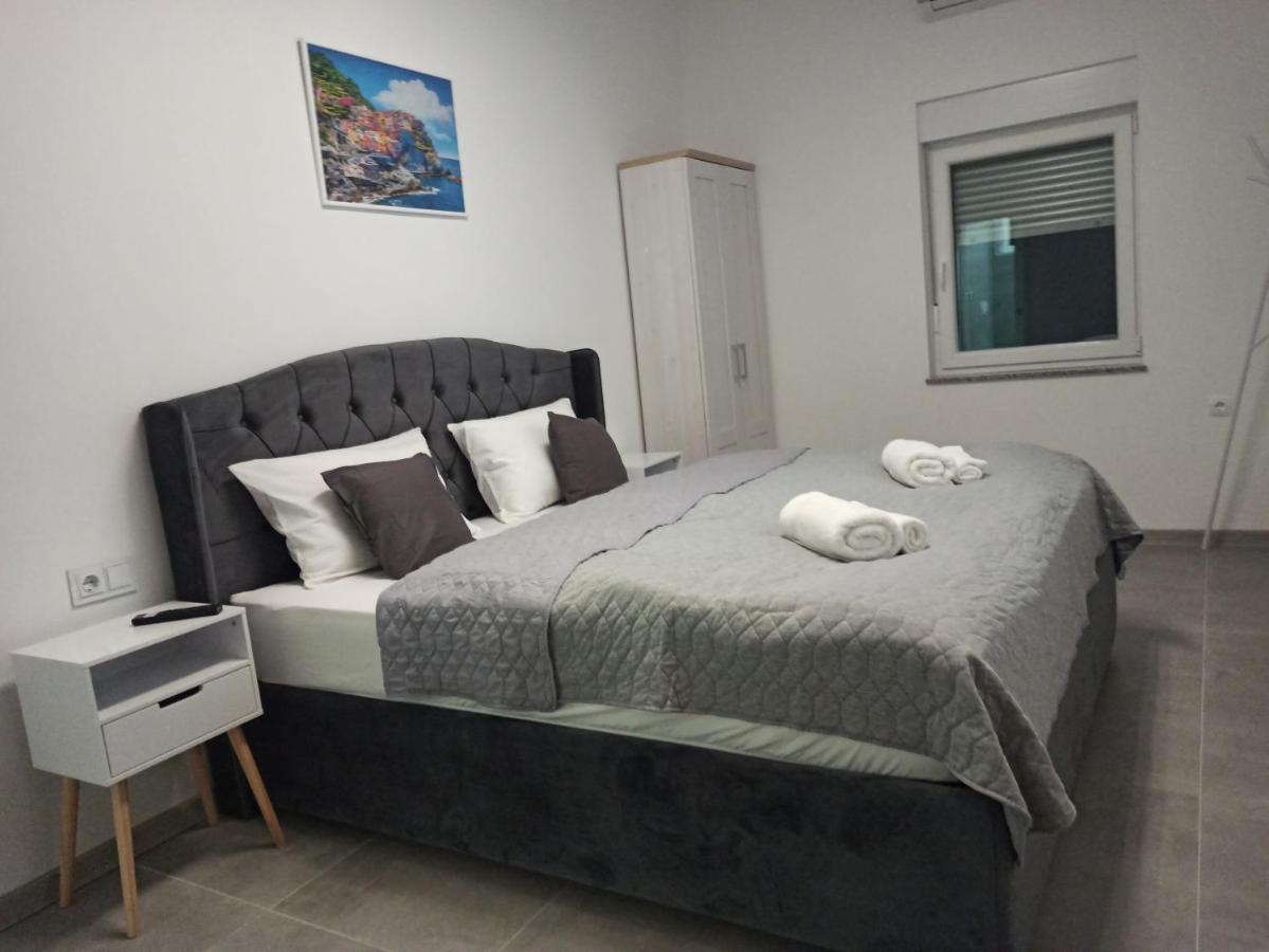 Venite Rooms Velika Exteriér fotografie